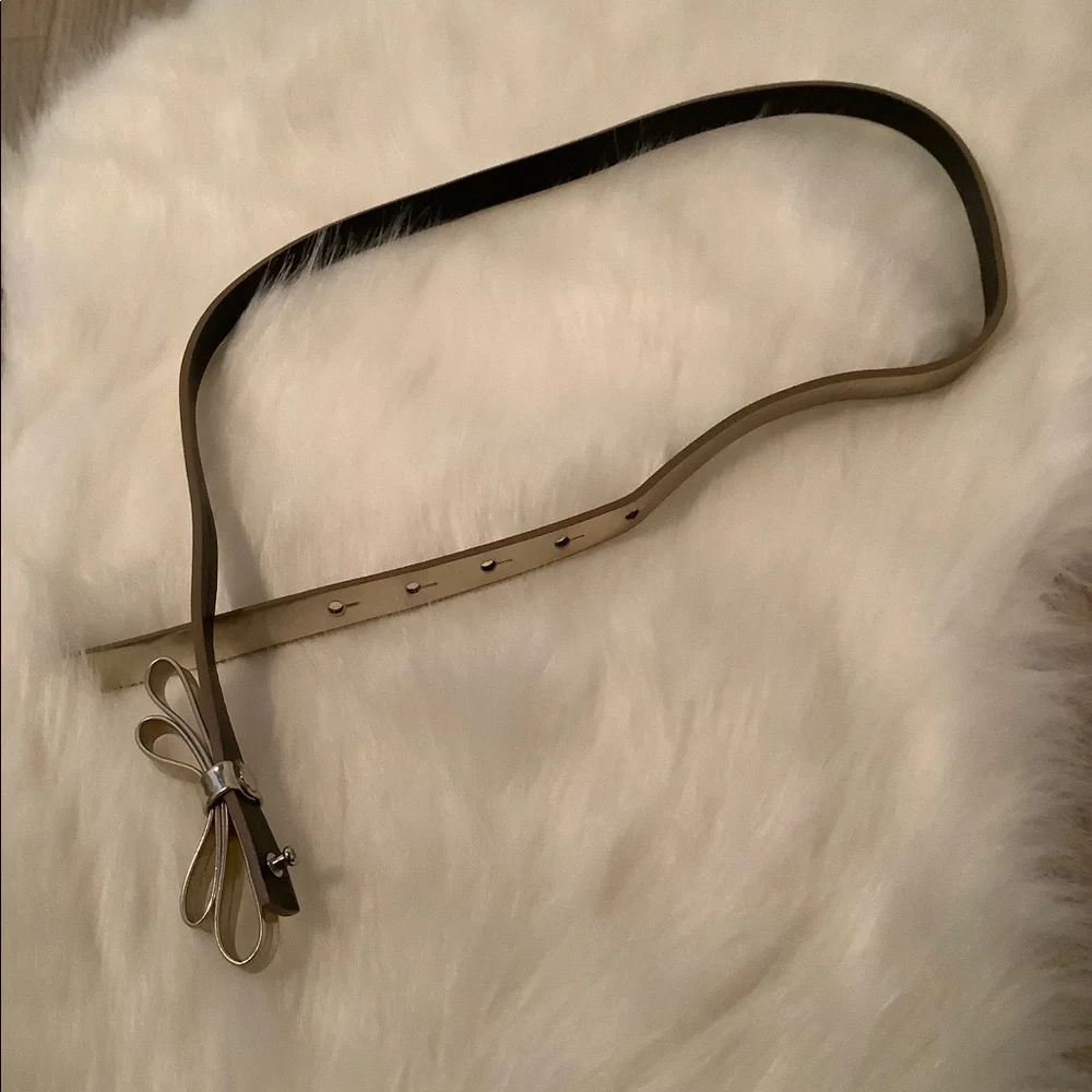 BELT BUNDLE OF 3 BELTS ALL SIZE MEDIUM❤️❤️❤️❤️